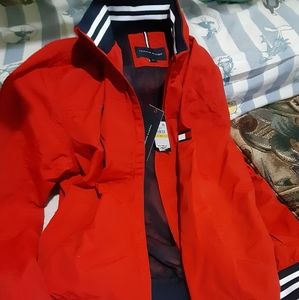 Selling a brand new Tommy Hilfiger